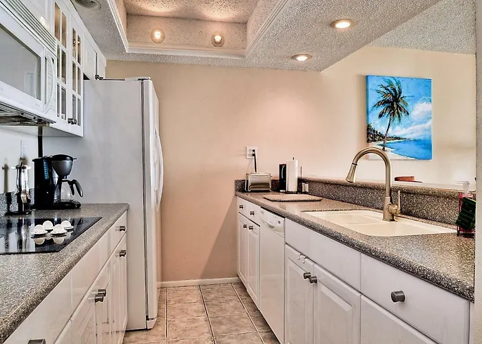 440 West 1508s Walk To The 555 Apartment Clearwater Beach